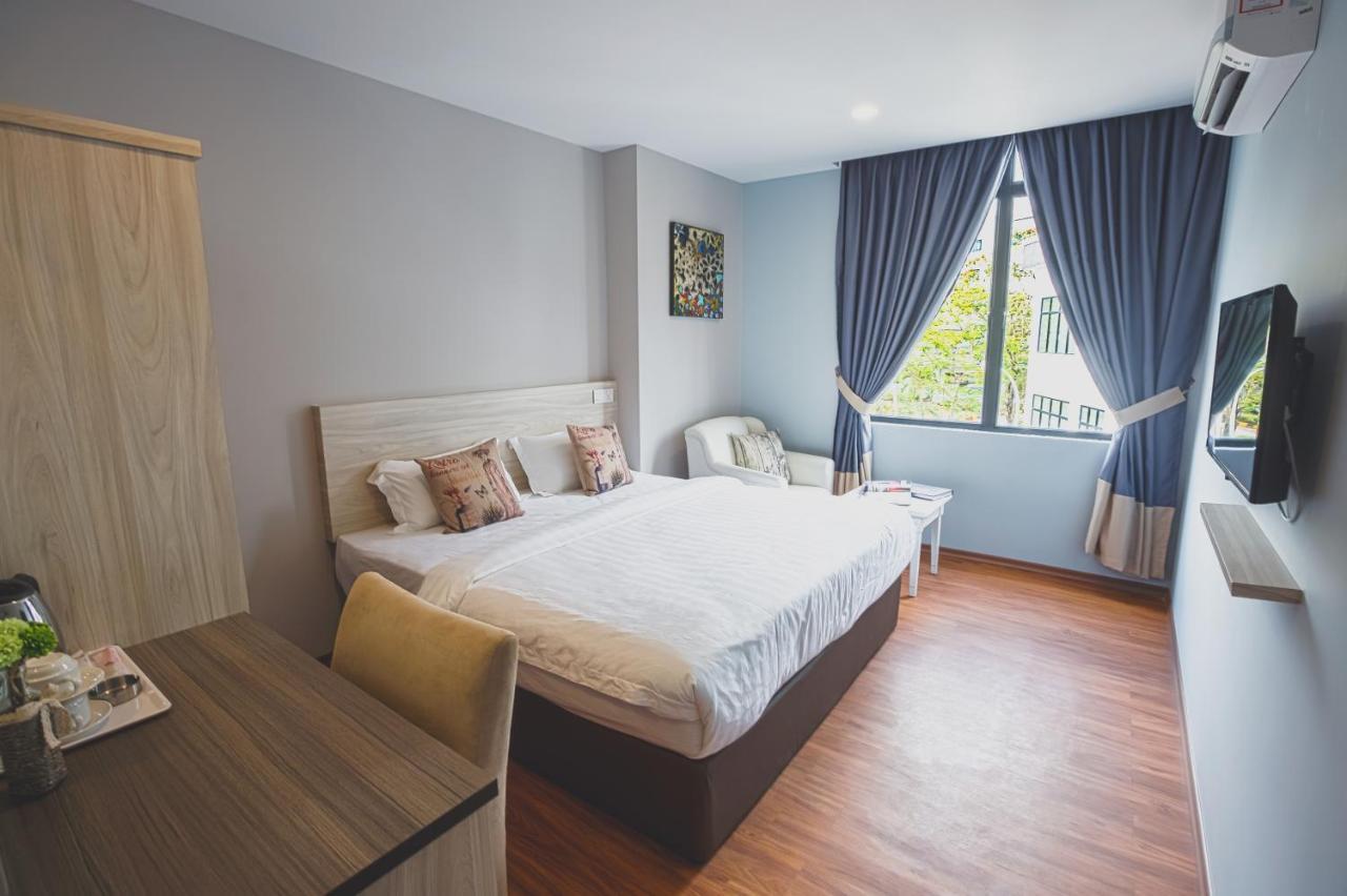 V3 Hotel&Residence Seri Alam Pasir Gudang Esterno foto